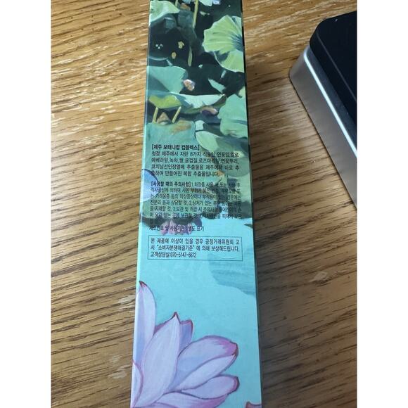 The Pure Lotus Jeju Botanical pH Balancing Cleanser 150ml Korean BeauExp 7/20/25 - Picture 3 of 5
